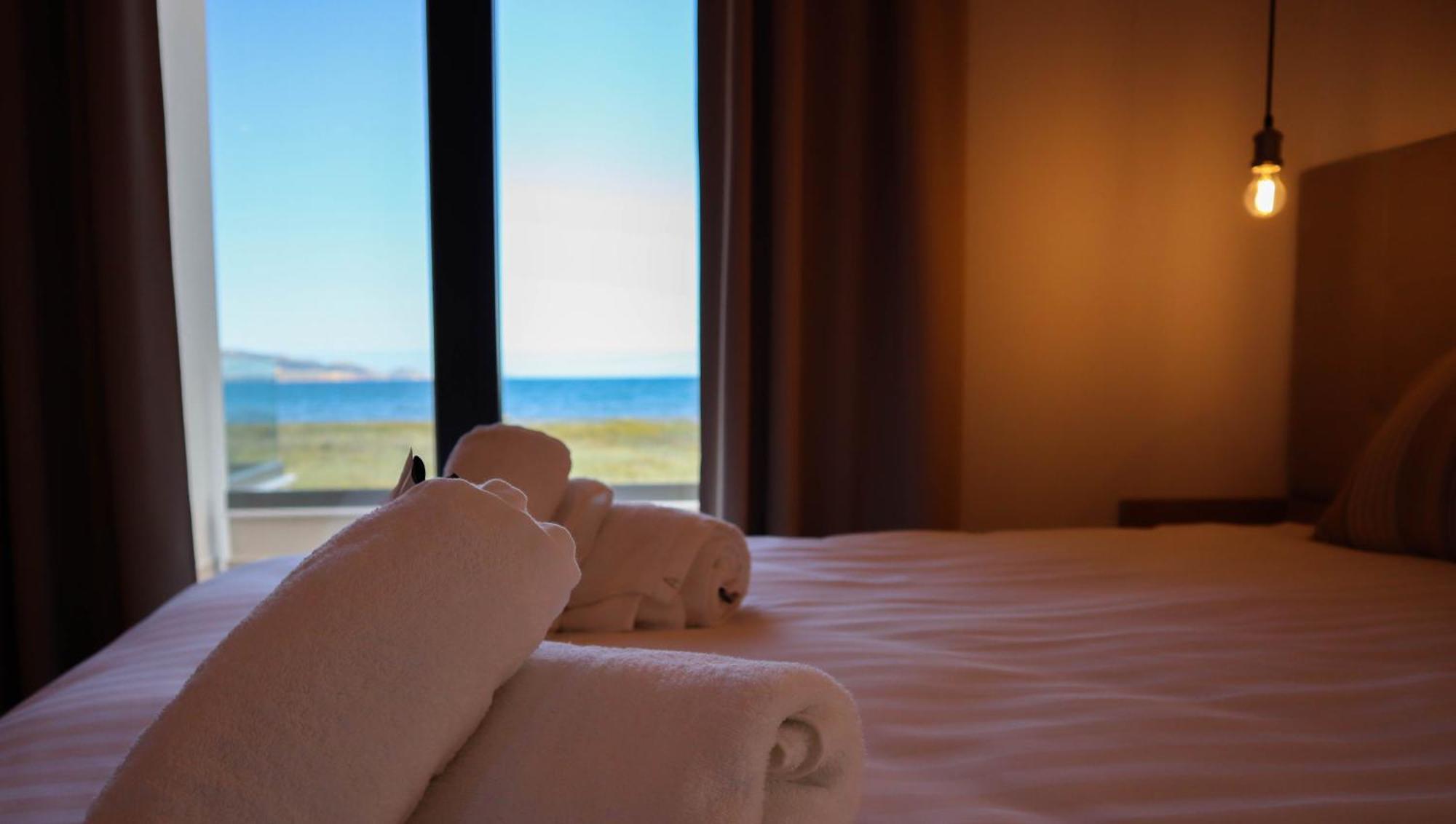 Almyres Luxurious Residences Míloi Dış mekan fotoğraf